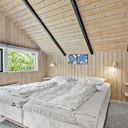1578-aakirkeby-boesvej-7 * Vester Somarken